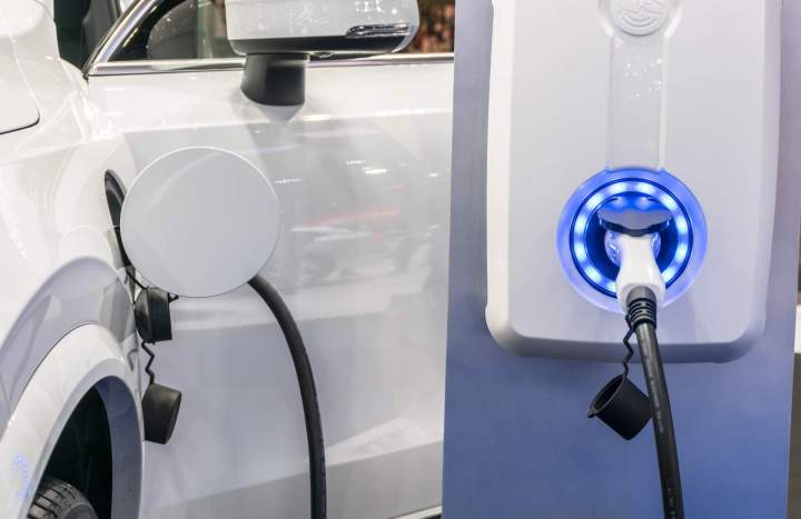 Installation borne de recharge Lourdes